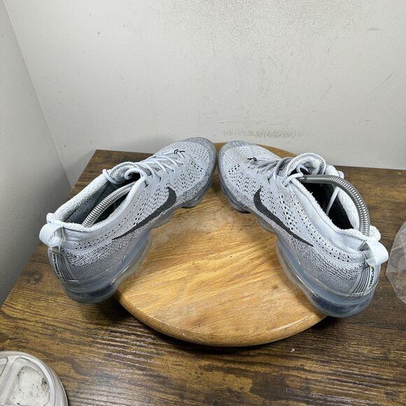 Nike Air Vapormax Flyknit 2023 Shoes Mens Size 11 Gray Black Running DV1678-004 - Picture 5 of 8